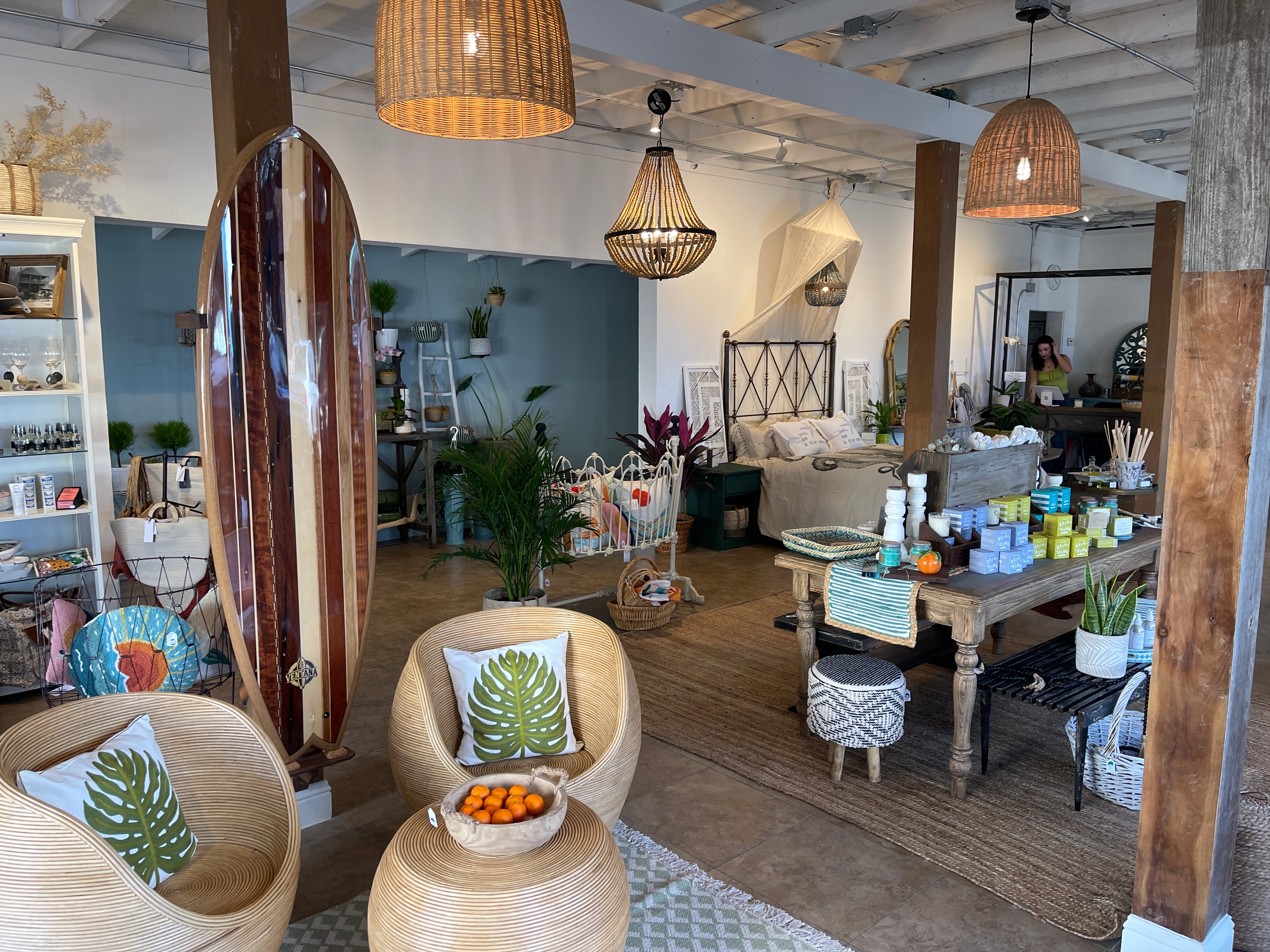 Surfboard Wall Mounts & Floor Stands