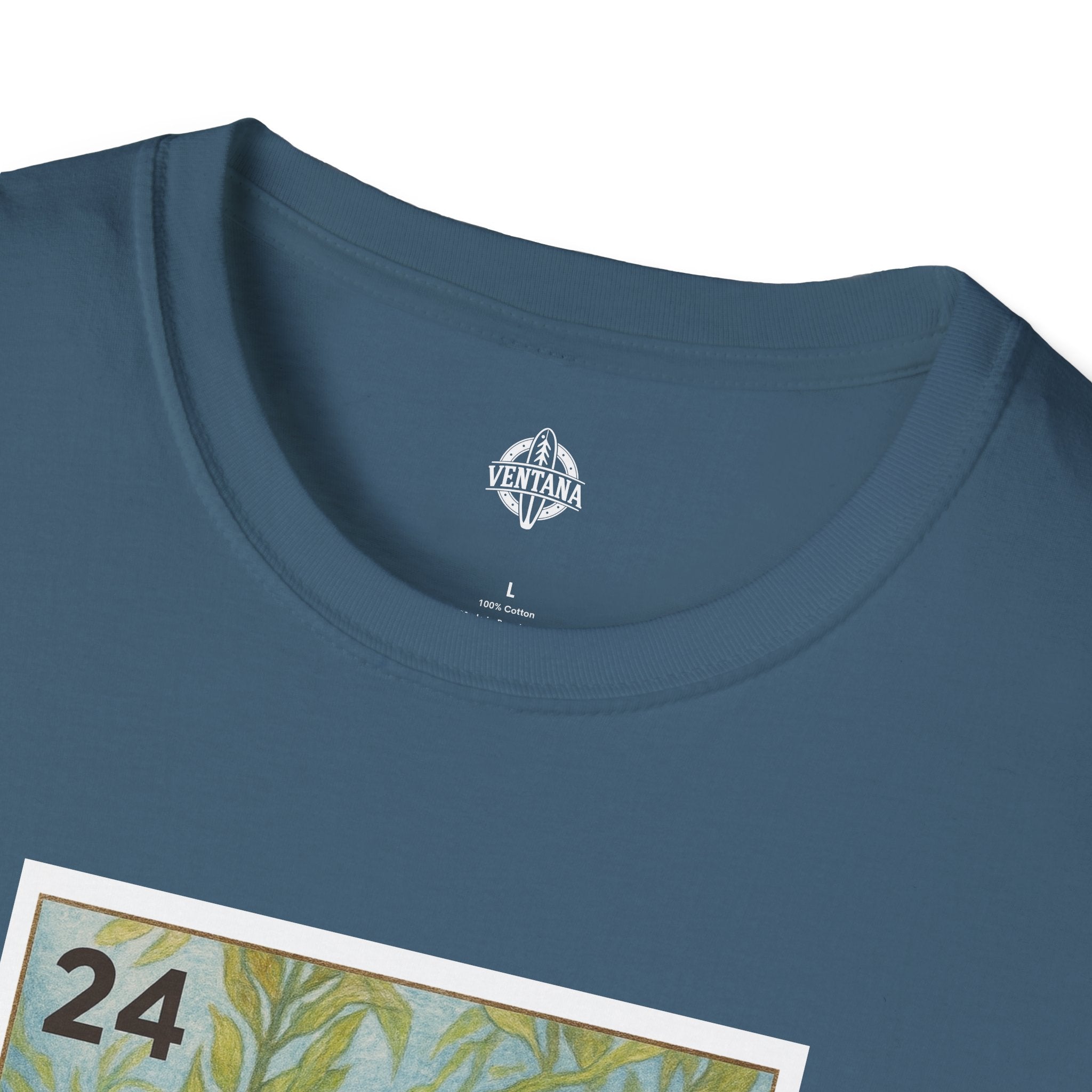Kelp Forest Lotería Unisex - Soft Style U.S. Cotton T-Shirt (El Bosque de Algas)