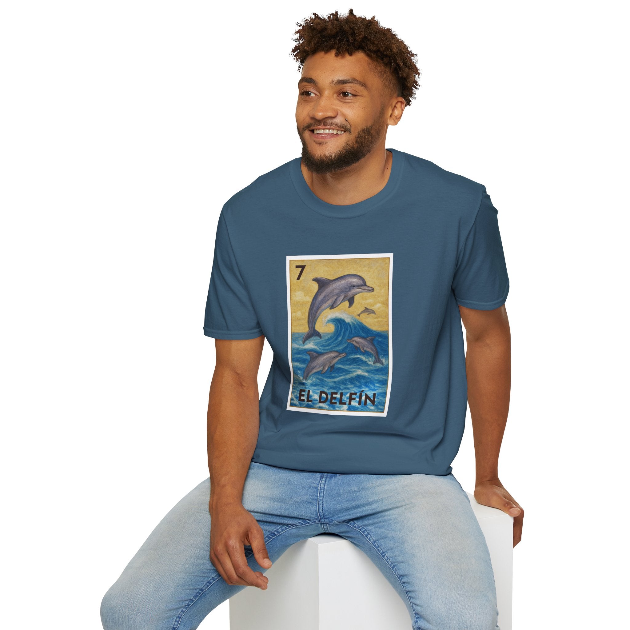 Dolphin Lotería Unisex - Soft Style U.S. Cotton T-Shirt (El Delfín)