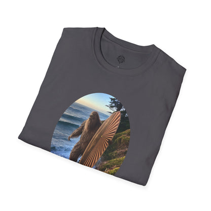 Ventana Real Surfsquatch Unisex - U.S. Cotton T-Shirt