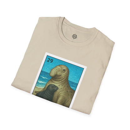 Elephant Seal Lotería Unisex - Soft Style U.S. Cotton T-Shirt (El Elefante Marino)