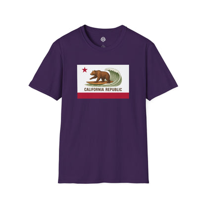 California Surfing Bear Flag Unisex - Soft Style U.S. Cotton T-Shirt