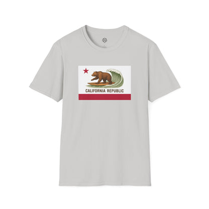 California Surfing Bear Flag Unisex - Soft Style U.S. Cotton T-Shirt