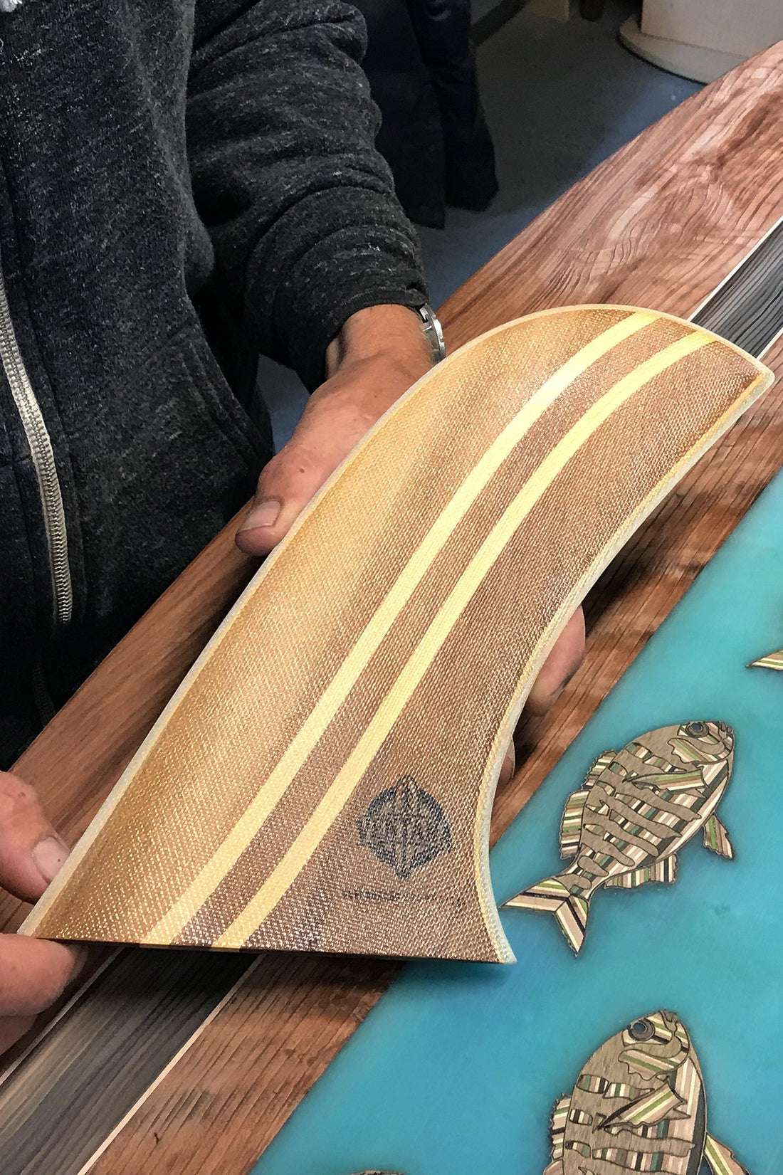 Aquarium Cedar Longboard Hatchet Fin-Ventana Surfboards &amp; Supplies